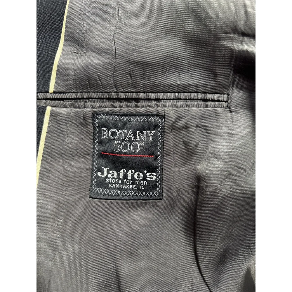 Botany 500 42R? Black W/ Pin Stripes 2 Button Single Vent Suit No Size Tags See